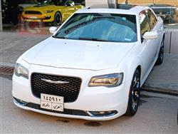 کرایسلەر 300